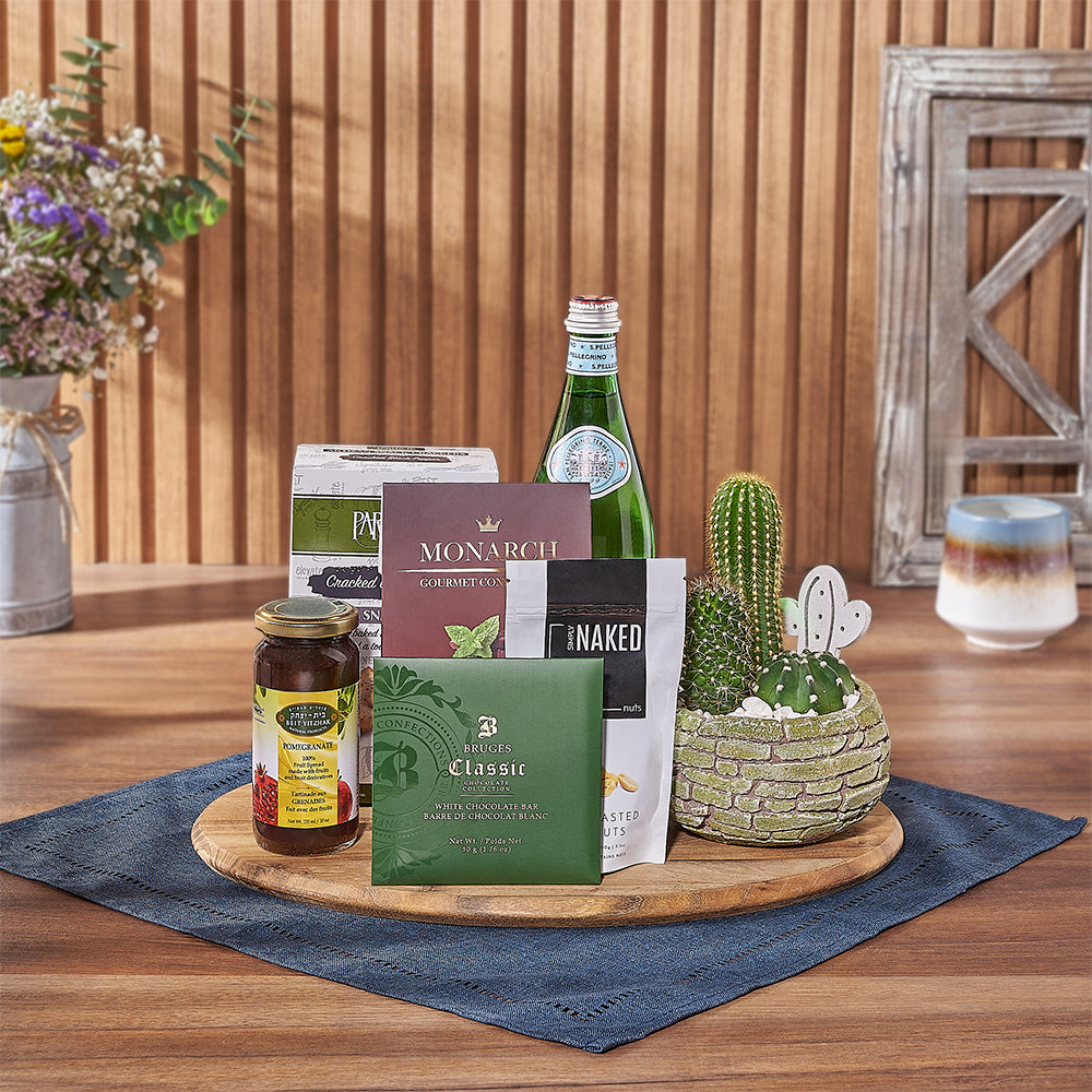 Treat With You Kosher Gift Set makes any occasion feel like a celebration - California delivery