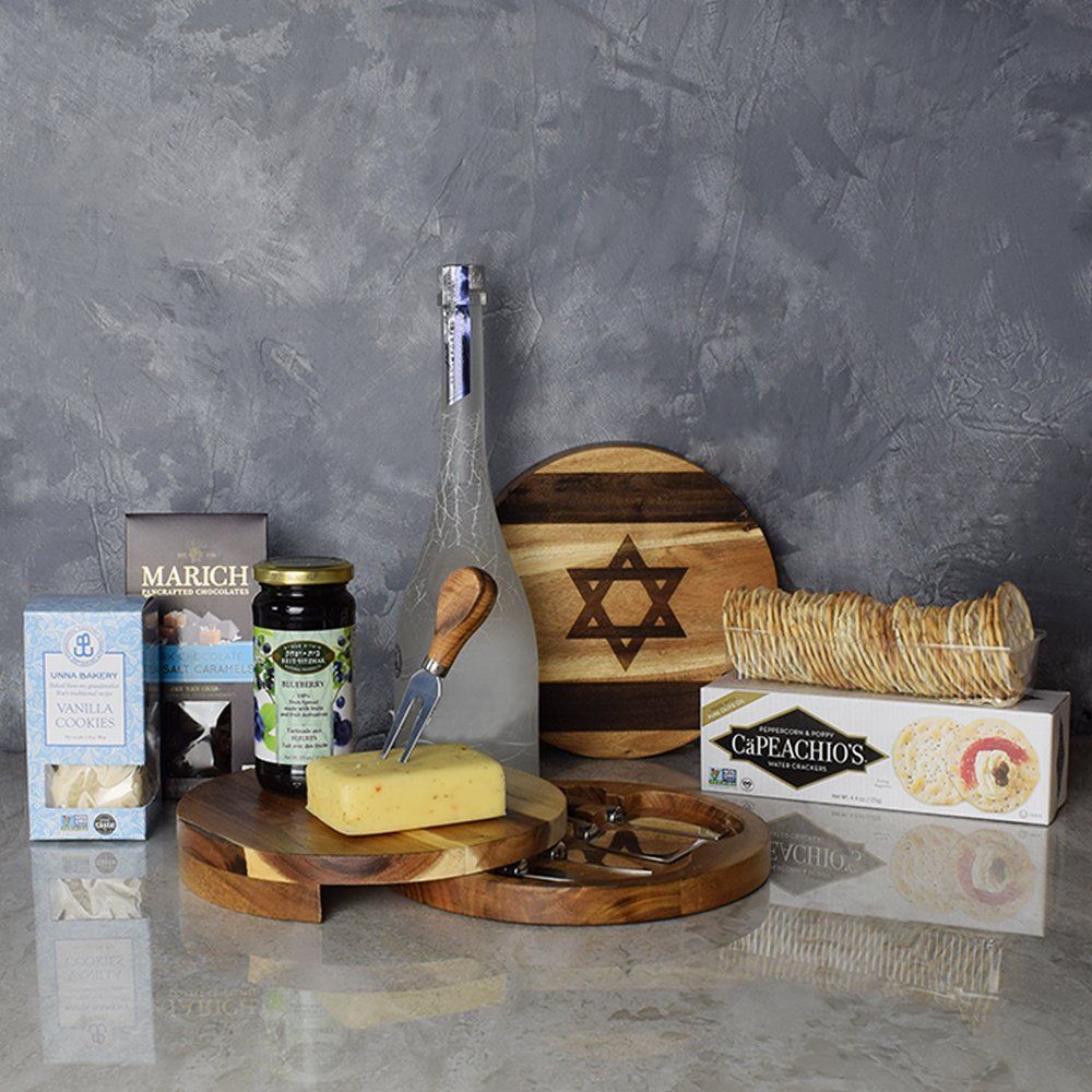 Give the gift of gourmet quality with the Kosher Liquor &amp; Snacks Platter from California Baskets - California Delivery